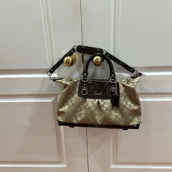 Authentic COACH Ashley Signature Satin Satchel 2WAY Bag - Picture 2 of 6